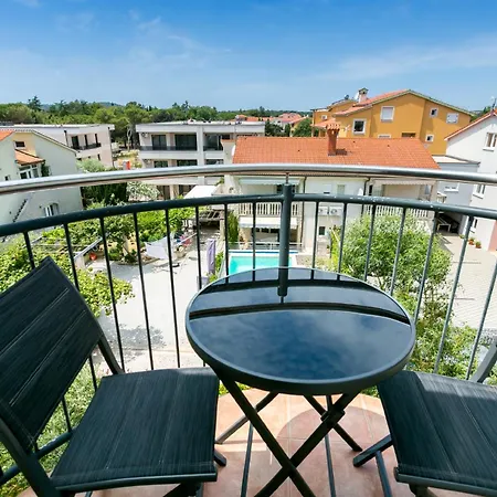 Pensjonat Pinia - S6 - Mpolo 3*