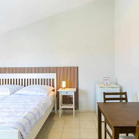 Pinia - S6 - Mpolo Pensjonat Medulin